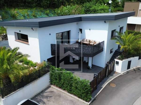 casa indipendente in vendita a Padenghe sul Garda