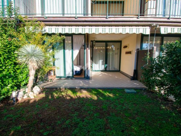 appartamento in vendita a Padenghe sul Garda