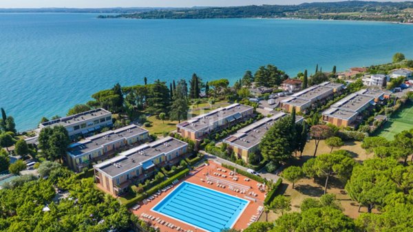 appartamento in vendita a Padenghe sul Garda