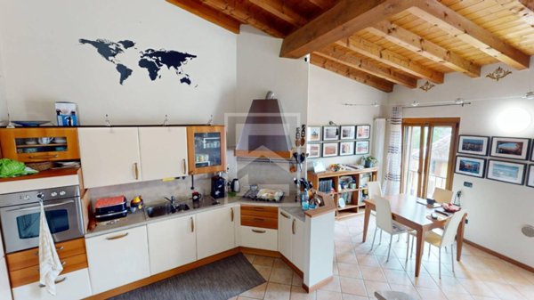 appartamento in vendita a Padenghe sul Garda