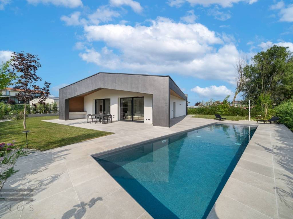 casa indipendente in vendita a Padenghe sul Garda
