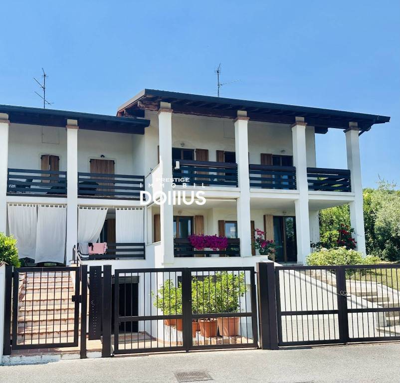 casa indipendente in vendita a Padenghe sul Garda