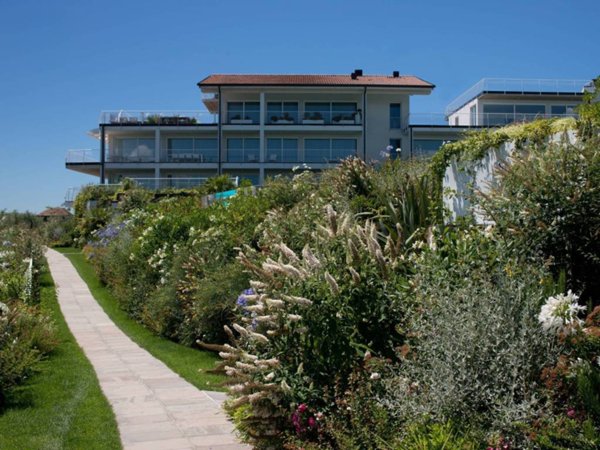 casa indipendente in vendita a Padenghe sul Garda