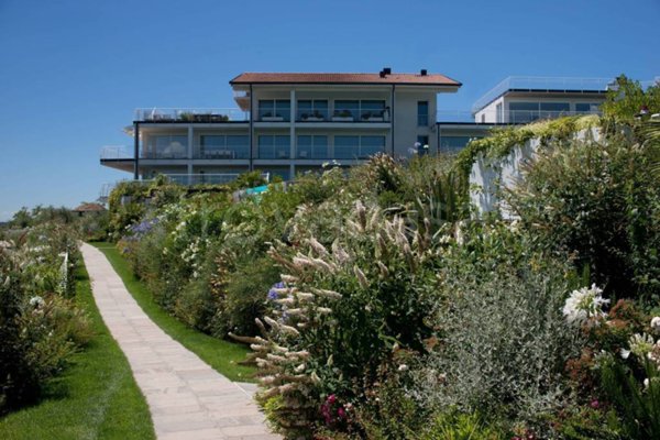 casa indipendente in vendita a Padenghe sul Garda