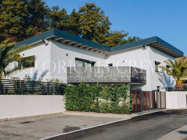 casa indipendente in vendita a Padenghe sul Garda