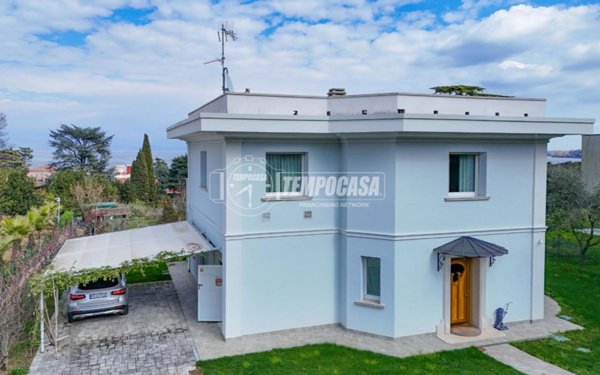 casa indipendente in vendita a Padenghe sul Garda