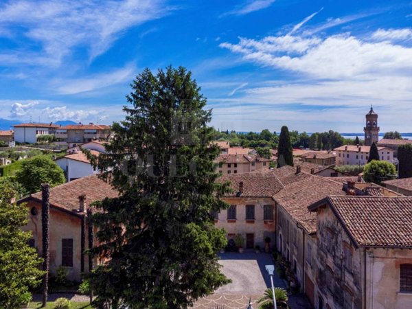 casa indipendente in vendita a Padenghe sul Garda