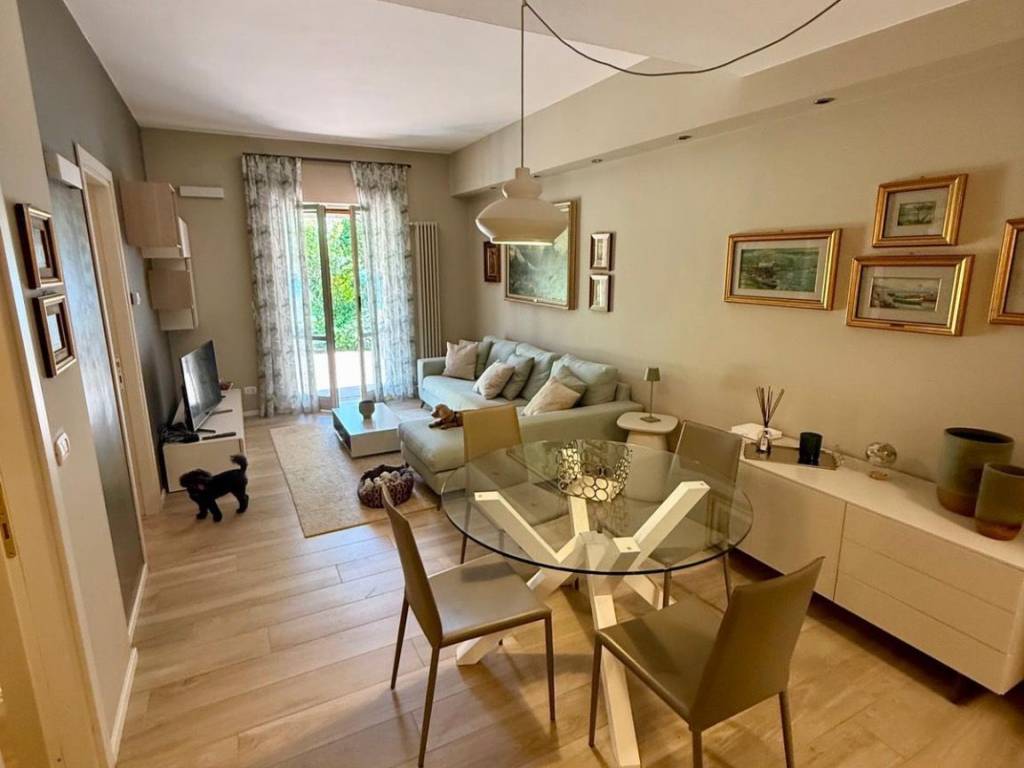appartamento in vendita a Padenghe sul Garda