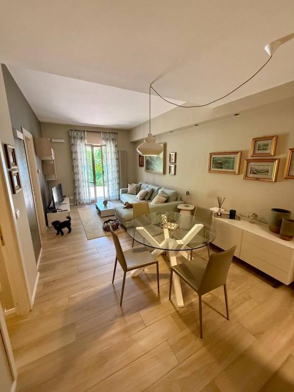 appartamento in vendita a Padenghe sul Garda