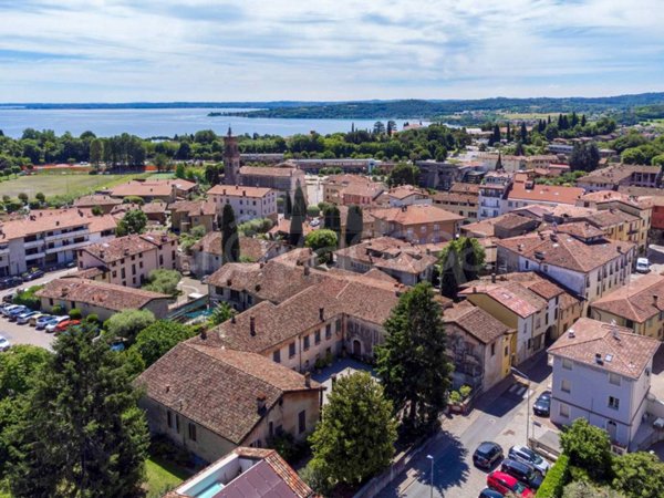 casa indipendente in vendita a Padenghe sul Garda