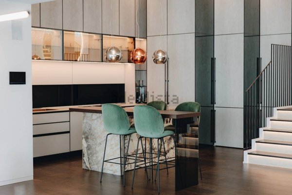 esavano in vendita a Padenghe sul Garda