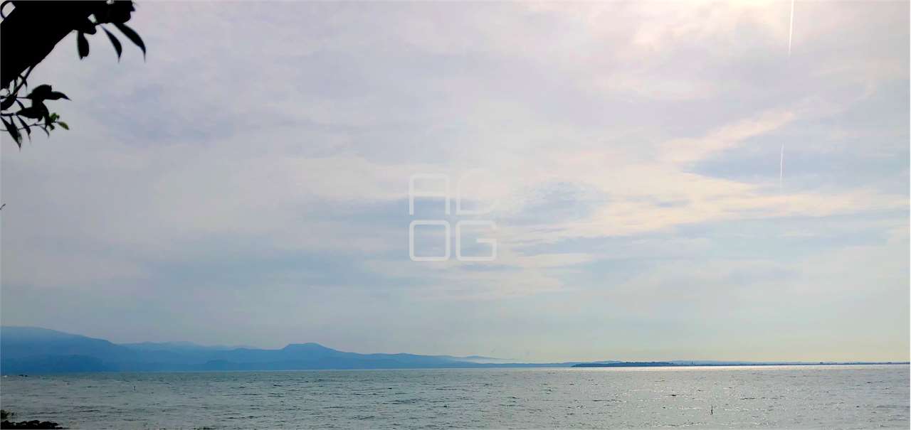 villa in vendita a Padenghe sul Garda