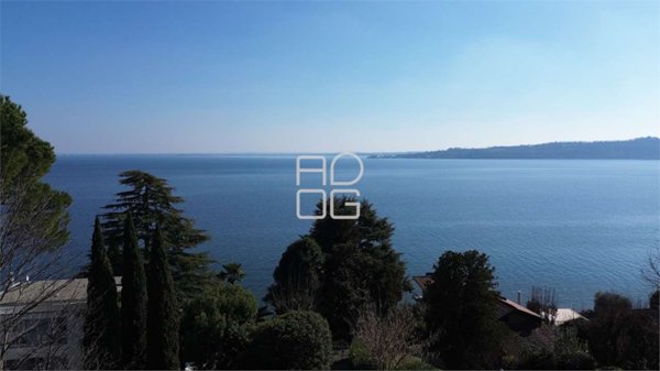casa indipendente in vendita a Padenghe sul Garda