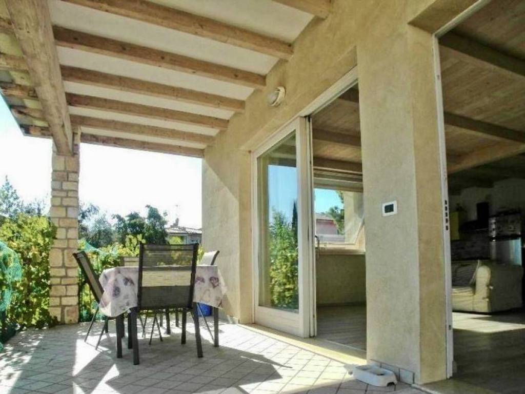 casa indipendente in vendita a Padenghe sul Garda