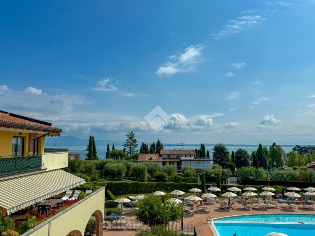 appartamento in vendita a Padenghe sul Garda