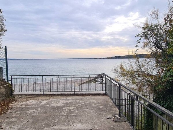 casa indipendente in vendita a Padenghe sul Garda