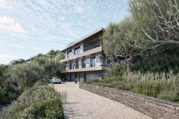 casa indipendente in vendita a Padenghe sul Garda