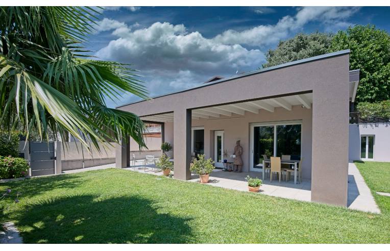 casa indipendente in vendita a Padenghe sul Garda