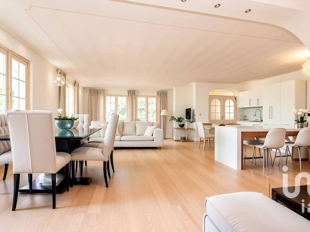 casa indipendente in vendita a Padenghe sul Garda