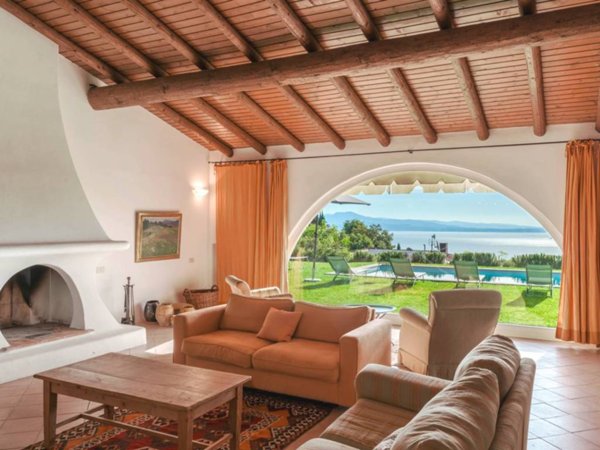 casa indipendente in vendita a Padenghe sul Garda