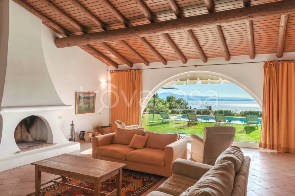 casa indipendente in vendita a Padenghe sul Garda