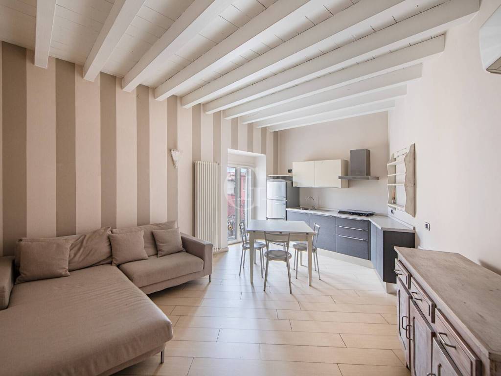 appartamento in vendita a Padenghe sul Garda