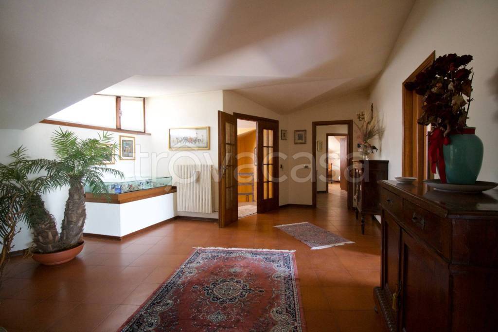 appartamento in vendita a Padenghe sul Garda