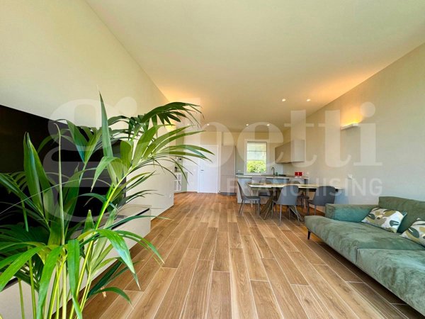 appartamento in vendita a Padenghe sul Garda