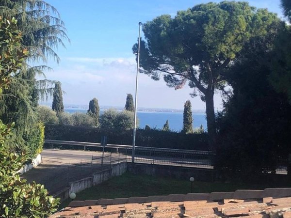 casa indipendente in vendita a Padenghe sul Garda