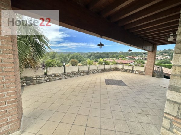 casa indipendente in vendita a Padenghe sul Garda