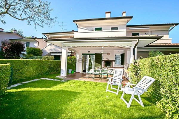 casa indipendente in vendita a Padenghe sul Garda