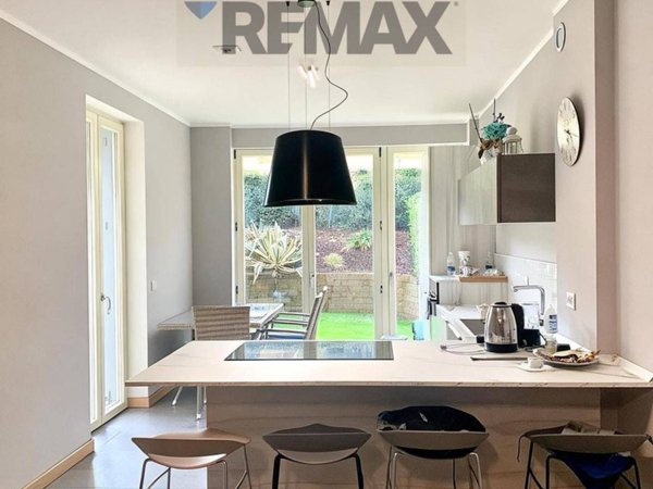 appartamento in vendita a Padenghe sul Garda