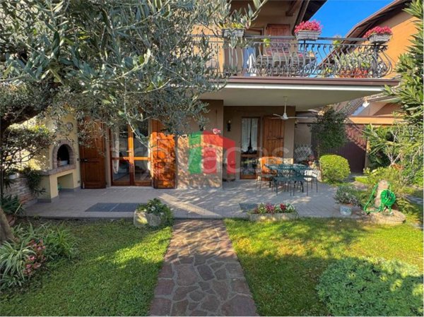 appartamento in vendita a Padenghe sul Garda