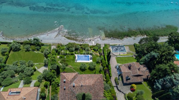 casa indipendente in vendita a Padenghe sul Garda