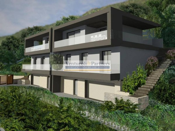 casa indipendente in vendita a Padenghe sul Garda