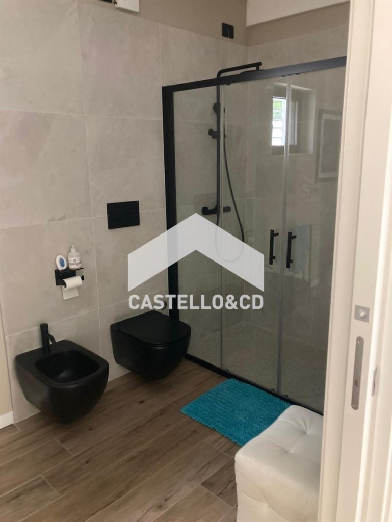 casa indipendente in vendita a Padenghe sul Garda