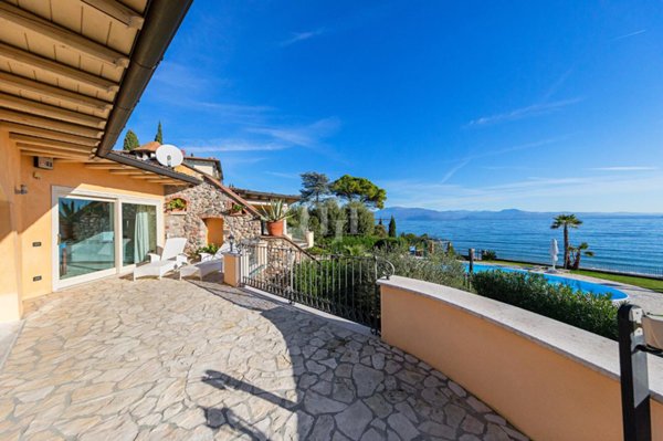 casa indipendente in vendita a Padenghe sul Garda