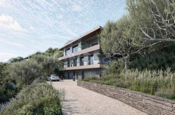 casa indipendente in vendita a Padenghe sul Garda