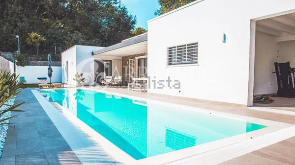 casa indipendente in vendita a Padenghe sul Garda