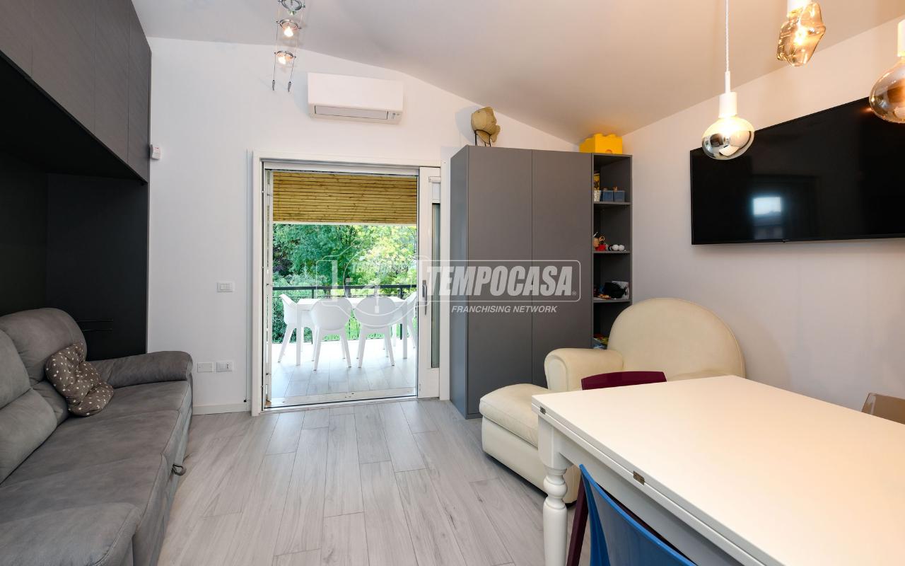 appartamento in vendita a Padenghe sul Garda