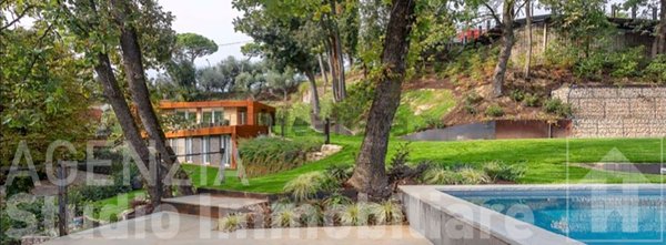 casa indipendente in vendita a Padenghe sul Garda