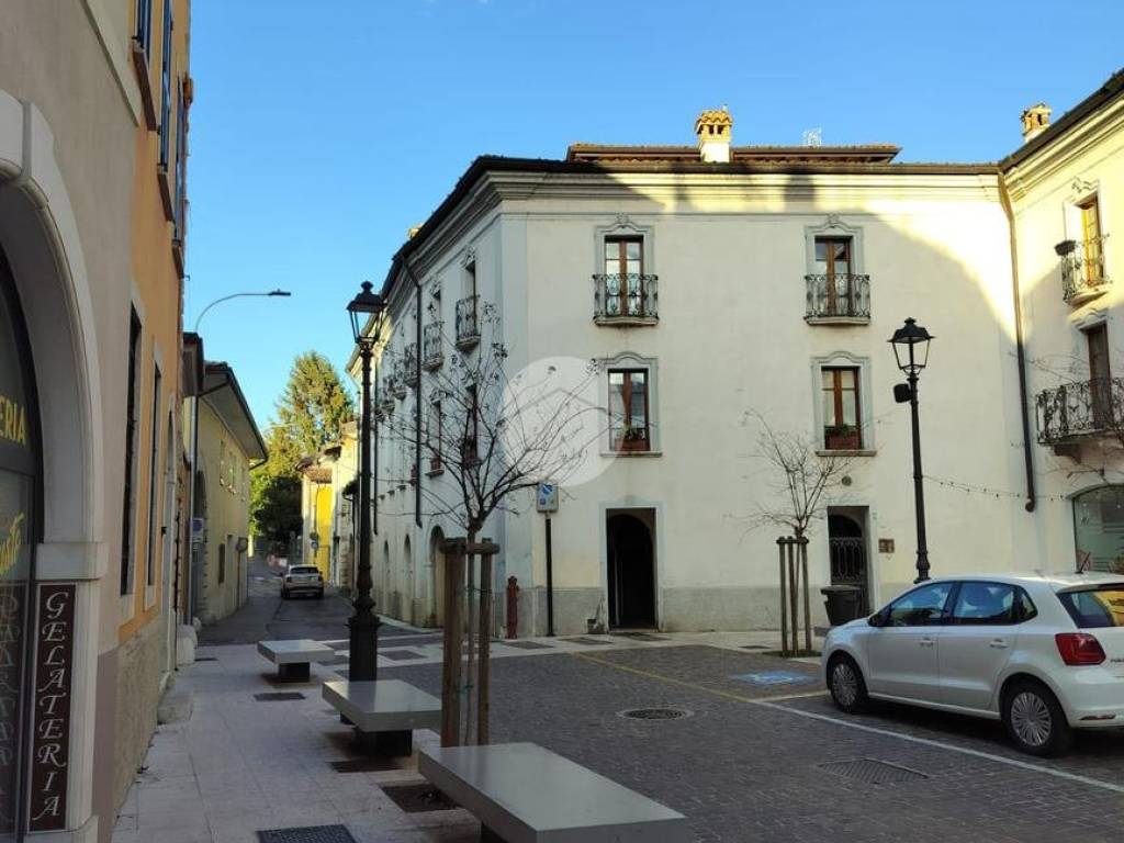 appartamento in vendita a Padenghe sul Garda