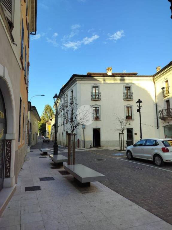 appartamento in vendita a Padenghe sul Garda