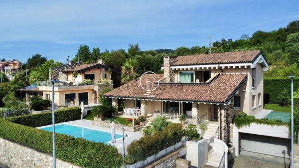 casa indipendente in vendita a Padenghe sul Garda