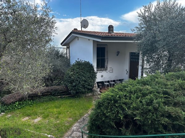 casa indipendente in vendita a Padenghe sul Garda