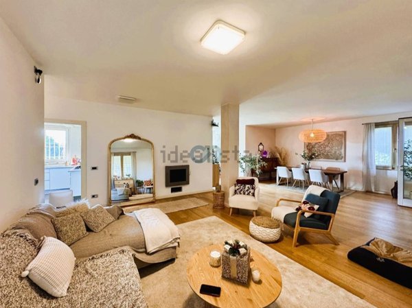 casa indipendente in vendita a Padenghe sul Garda