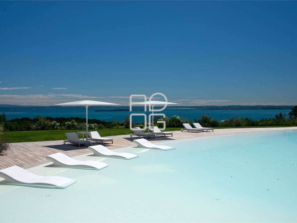 appartamento in vendita a Padenghe sul Garda