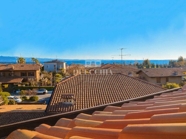 appartamento in vendita a Padenghe sul Garda