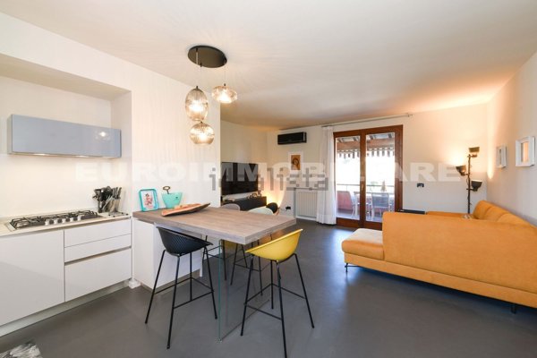 appartamento in vendita a Padenghe sul Garda