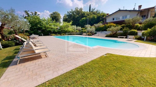 appartamento in vendita a Padenghe sul Garda